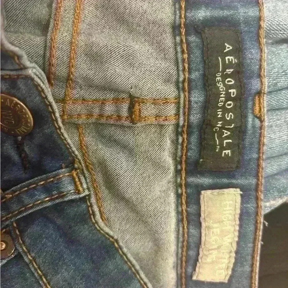 Aeropostale High Waisted Jeggings 2 Short - Picture 5 of 6